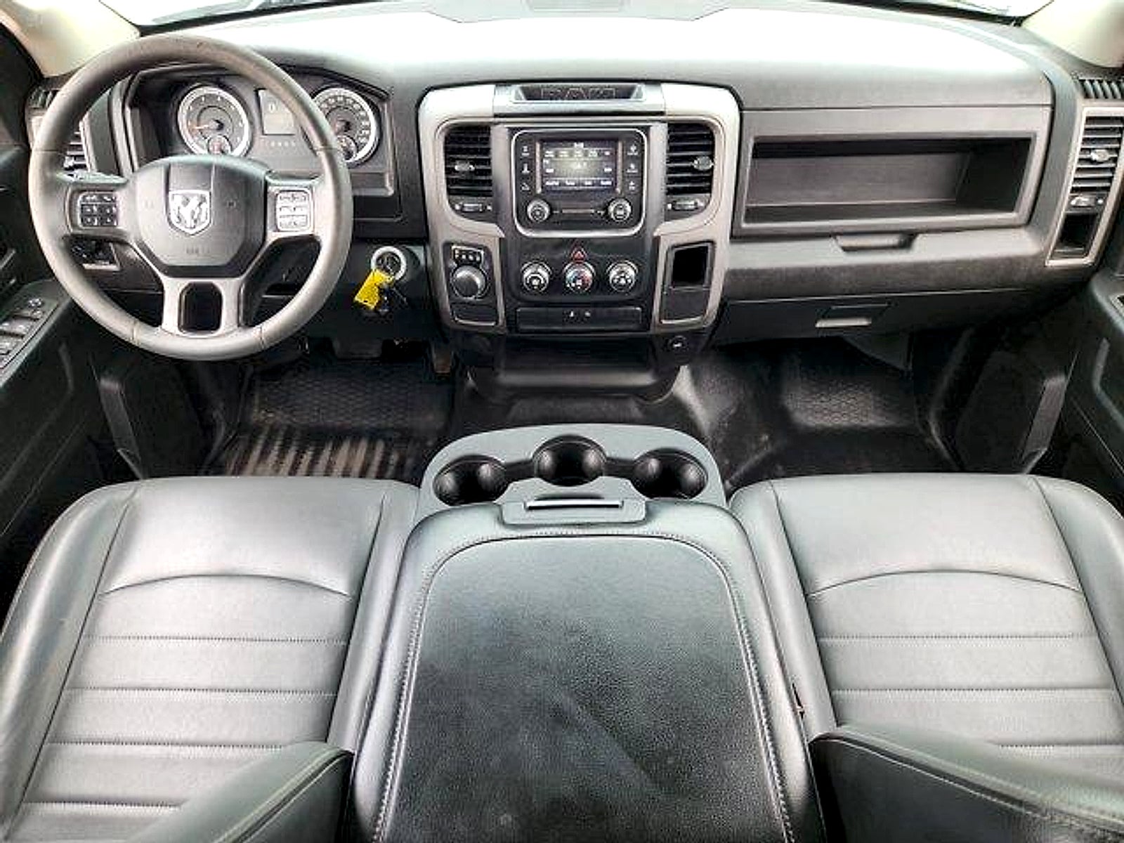 2022 RAM 1500 Classic Tradesman Crew Cab 4x2 5'7" Box