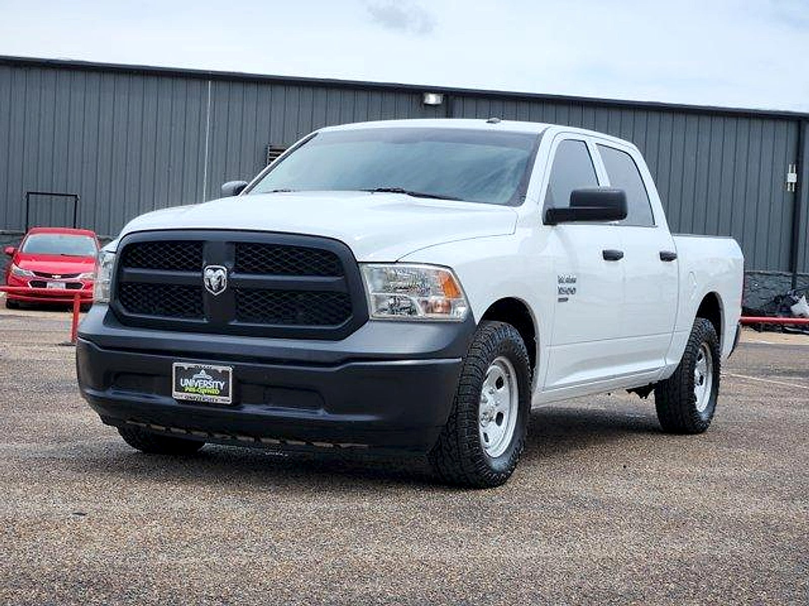 2022 RAM 1500 Classic Tradesman Crew Cab 4x2 5'7" Box