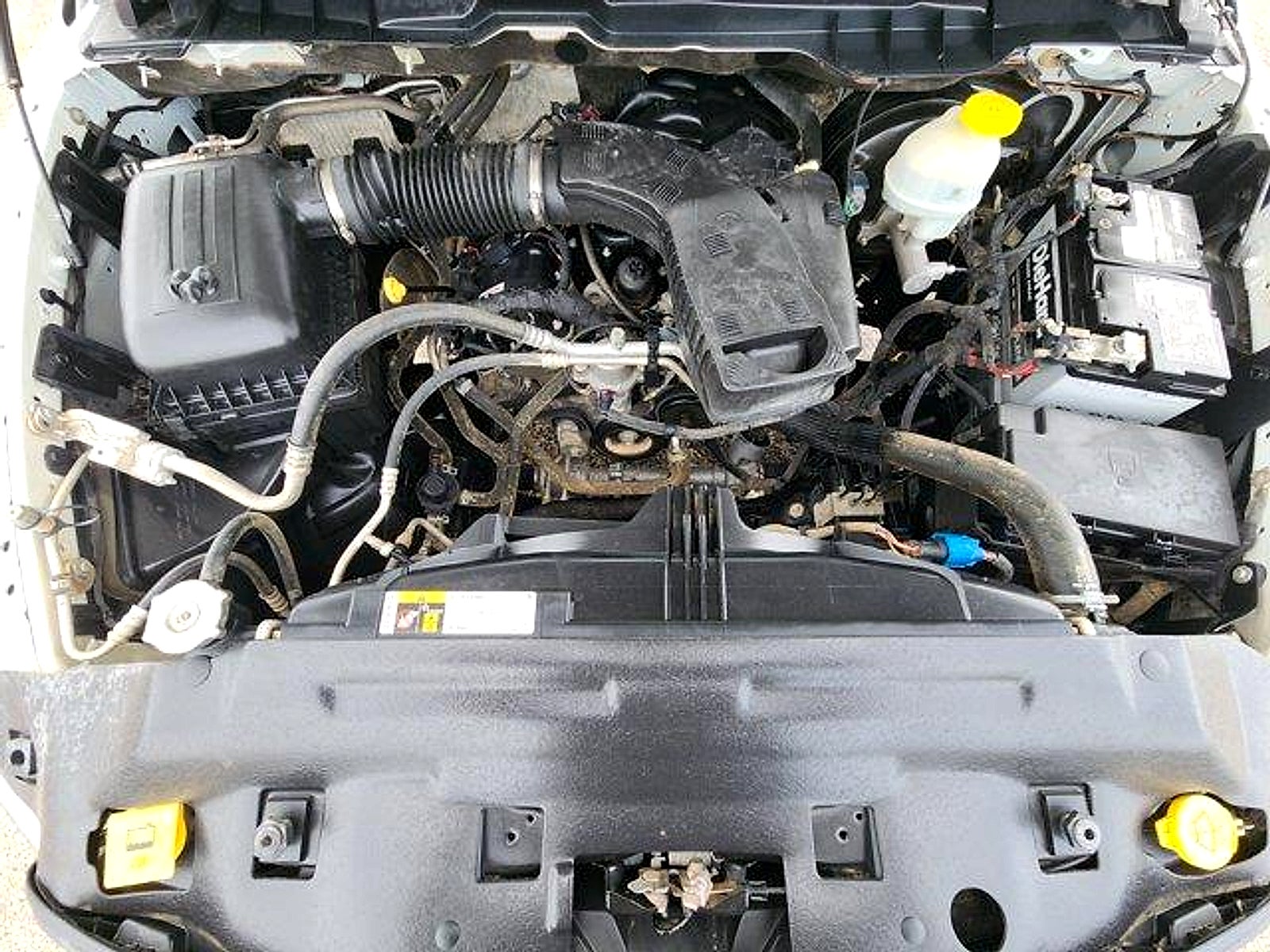2022 RAM 1500 Classic Tradesman Crew Cab 4x2 5'7" Box