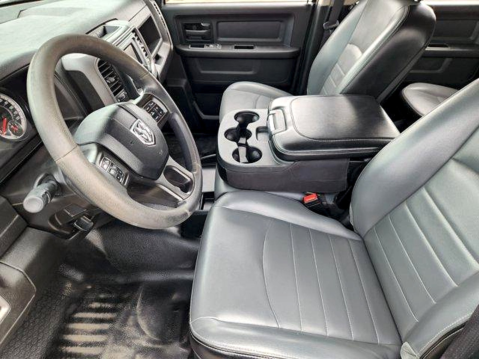 2022 RAM 1500 Classic Tradesman Crew Cab 4x2 5'7" Box