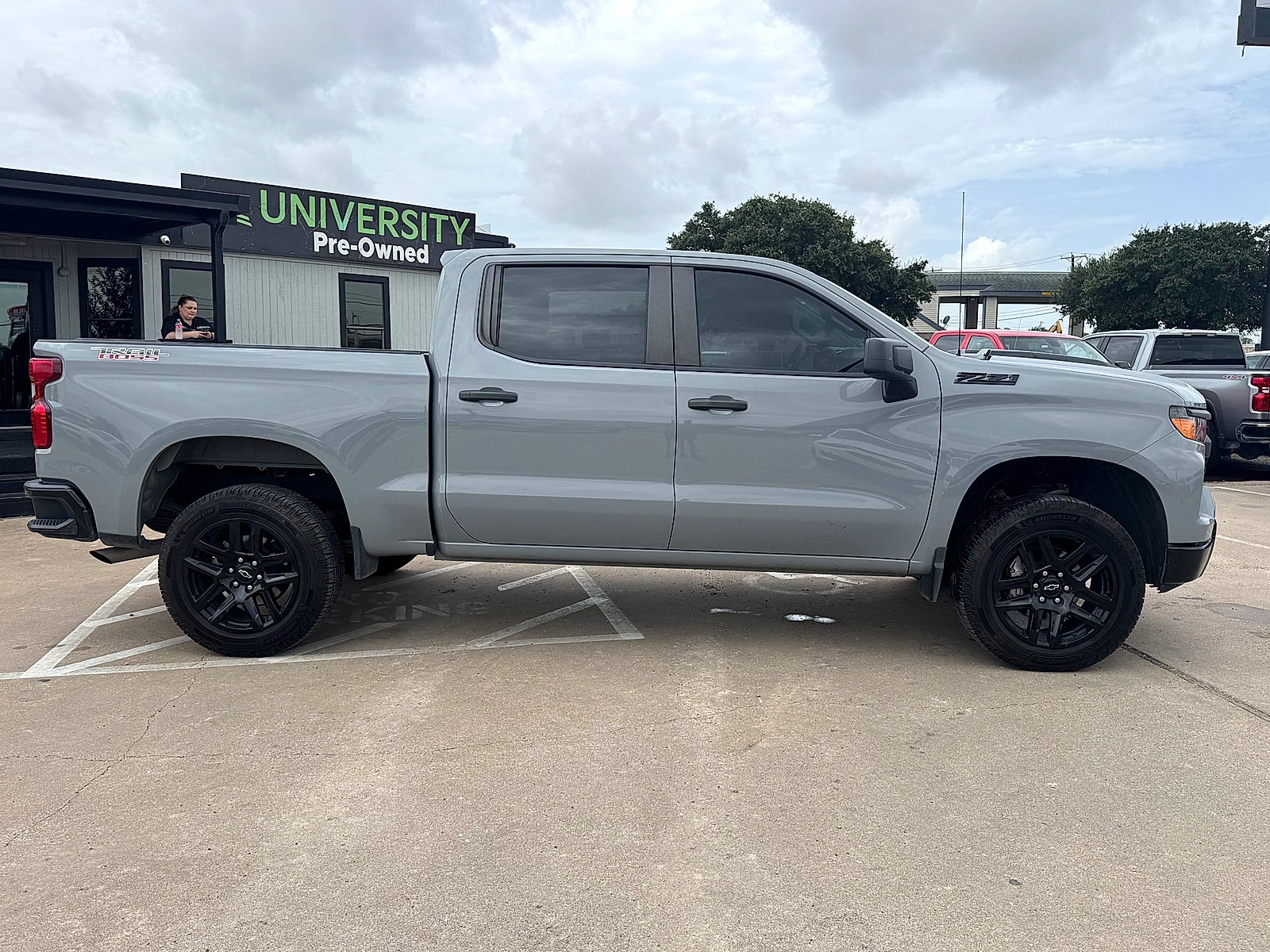 2024 Chevrolet Silverado 1500 4WD Crew Cab Short Bed Custom Trail Boss
