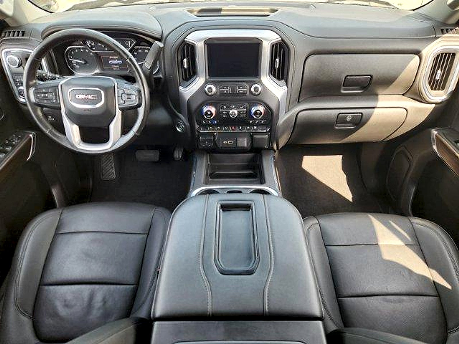 2021 GMC Sierra 1500 2WD Crew Cab Short Box SLT