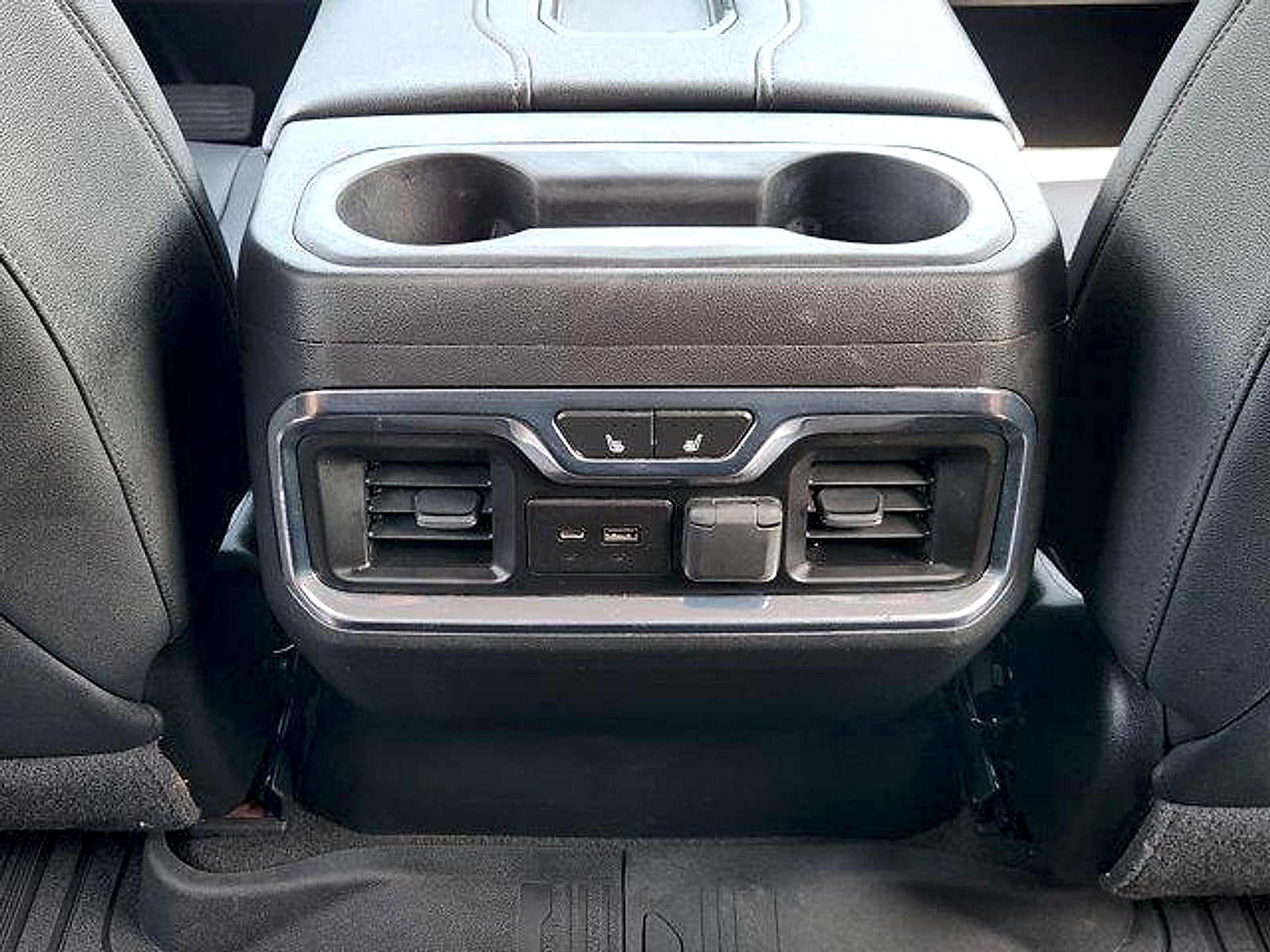 2021 GMC Sierra 1500 2WD Crew Cab Short Box SLT