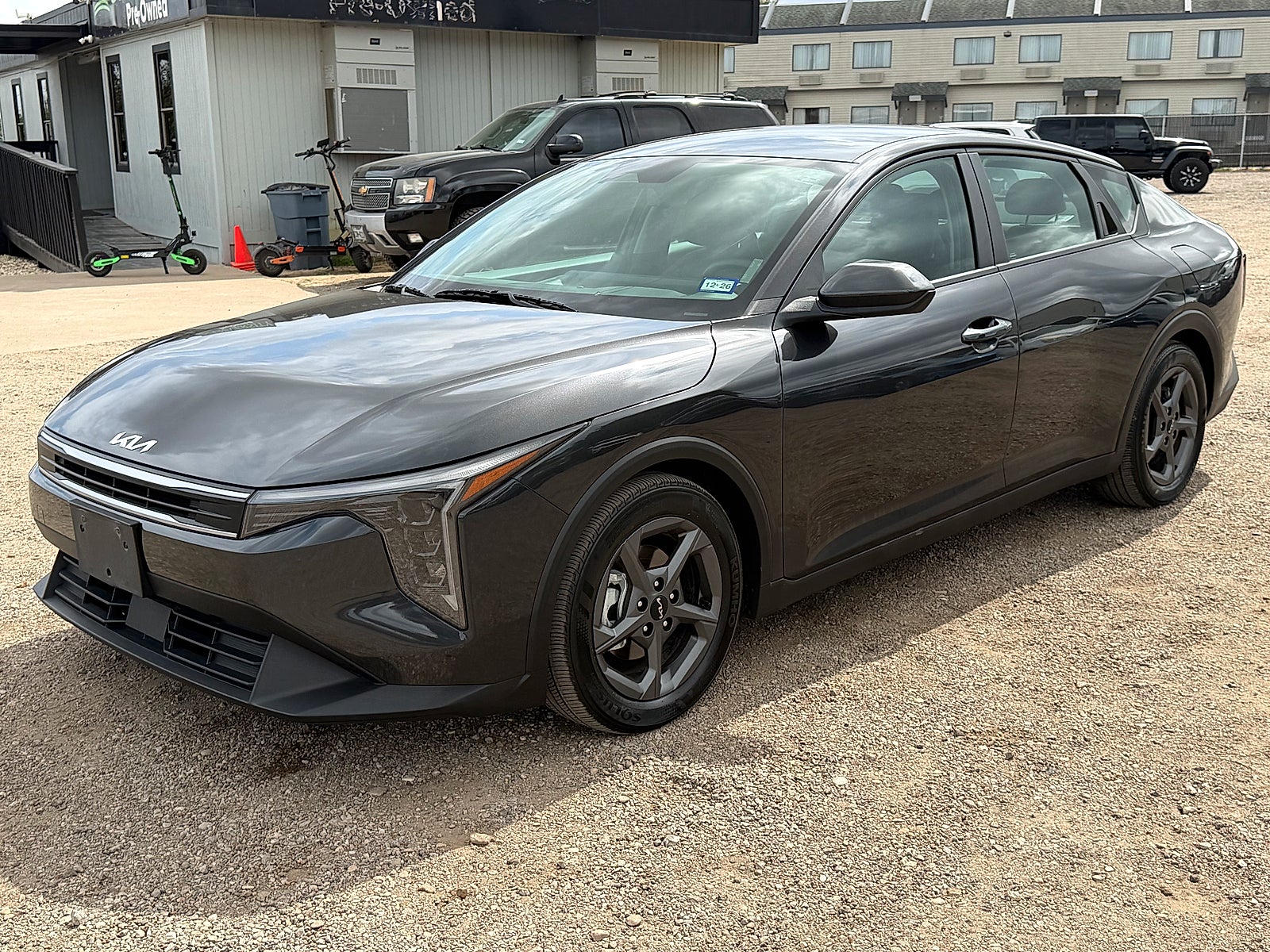 2025 Kia K4 LXS
