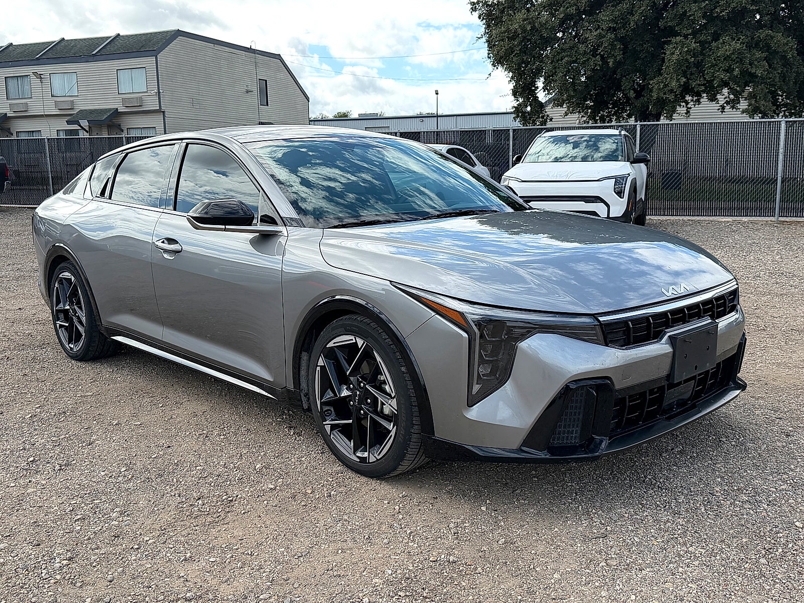2025 Kia K4