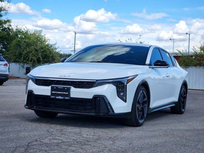 2025 Kia K4 GT-Line