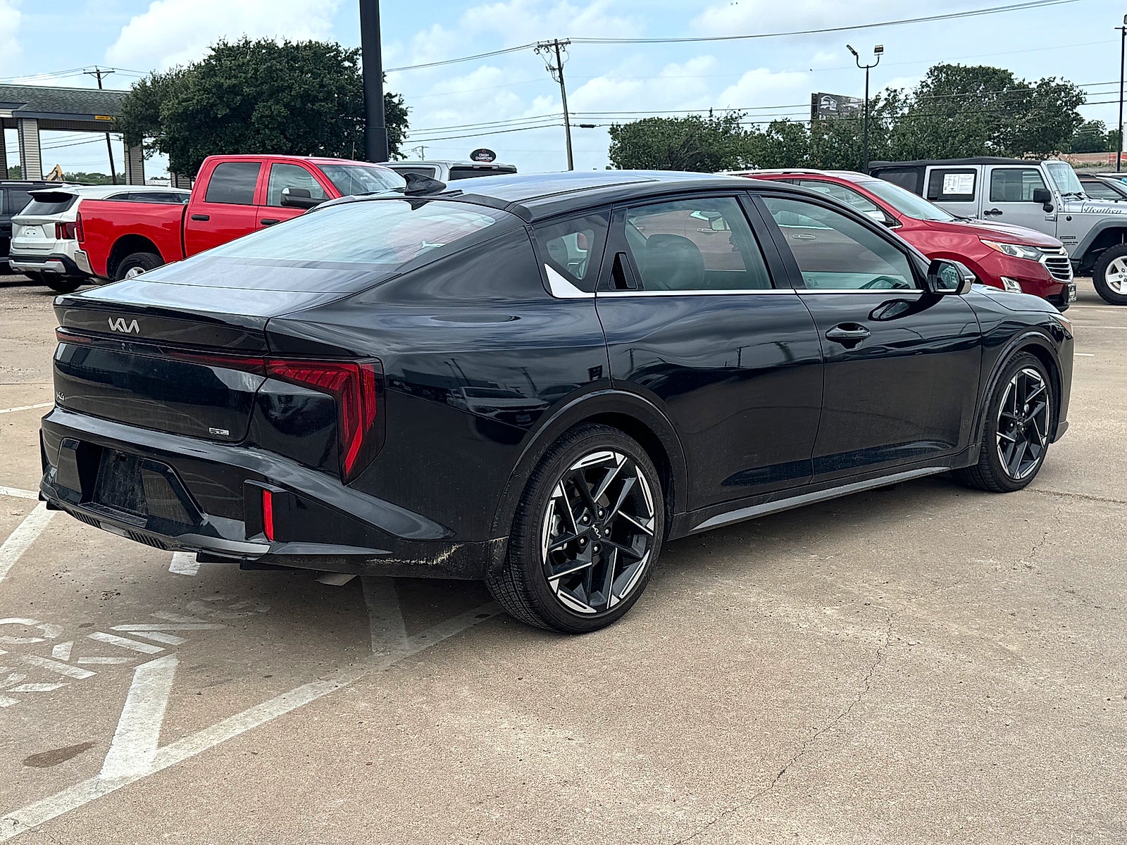 2025 Kia K4 GT-Line