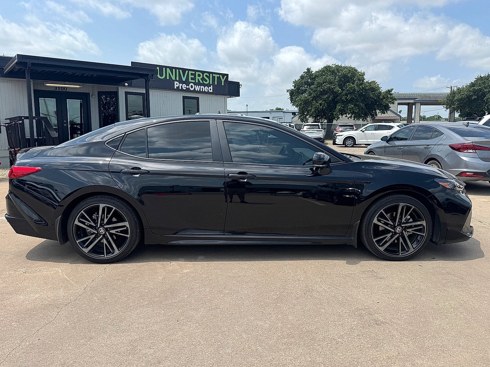 2025 Toyota Camry XSE (CVT) 4DR FRONT-WHEEL DRIVE SEDAN