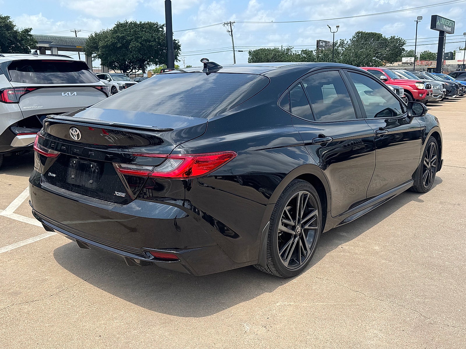 2025 Toyota Camry XSE (CVT) 4DR FRONT-WHEEL DRIVE SEDAN