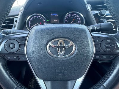 2020 Toyota Camry SE