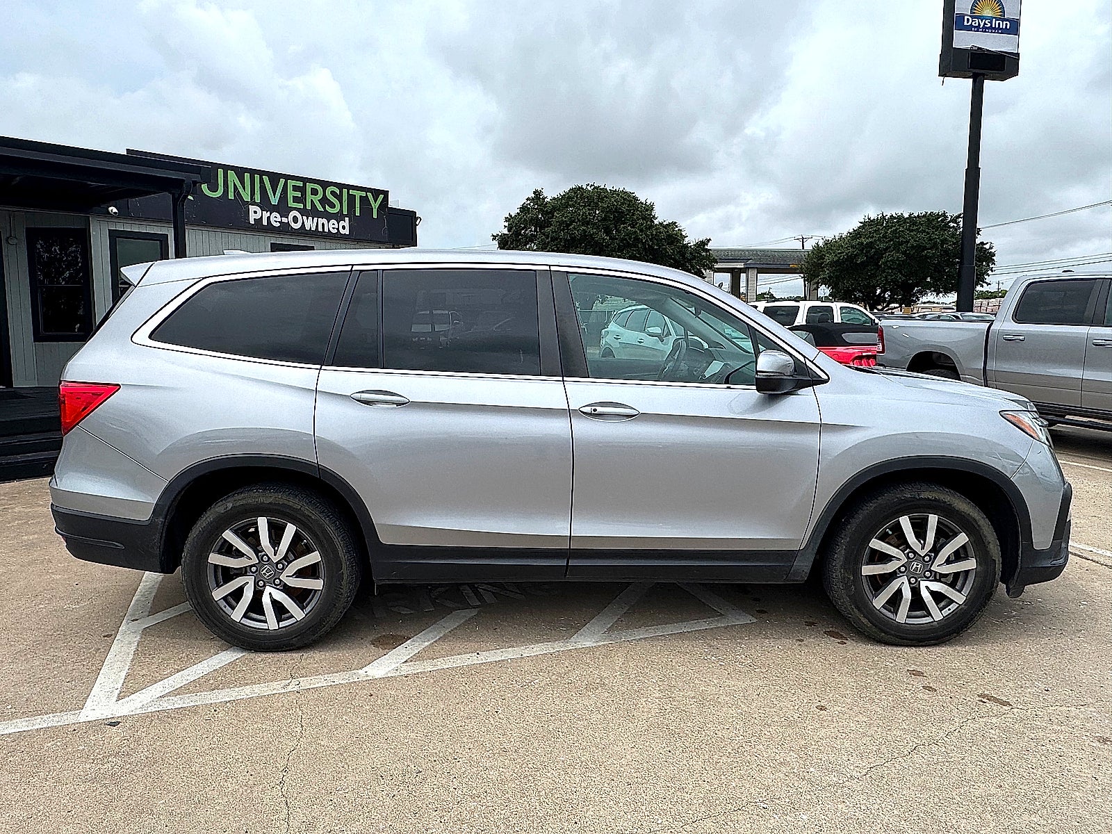 2021 Honda Pilot 2WD EX