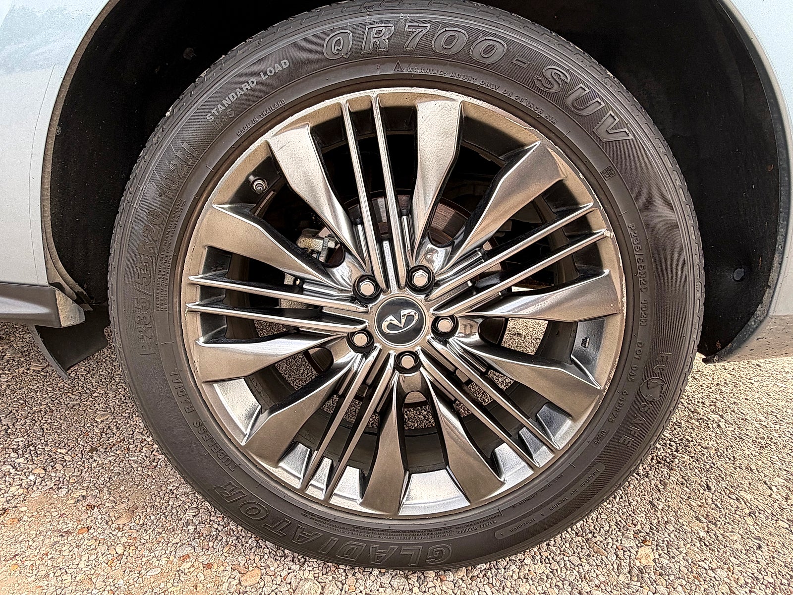 2019 INFINITI QX60 LUXE