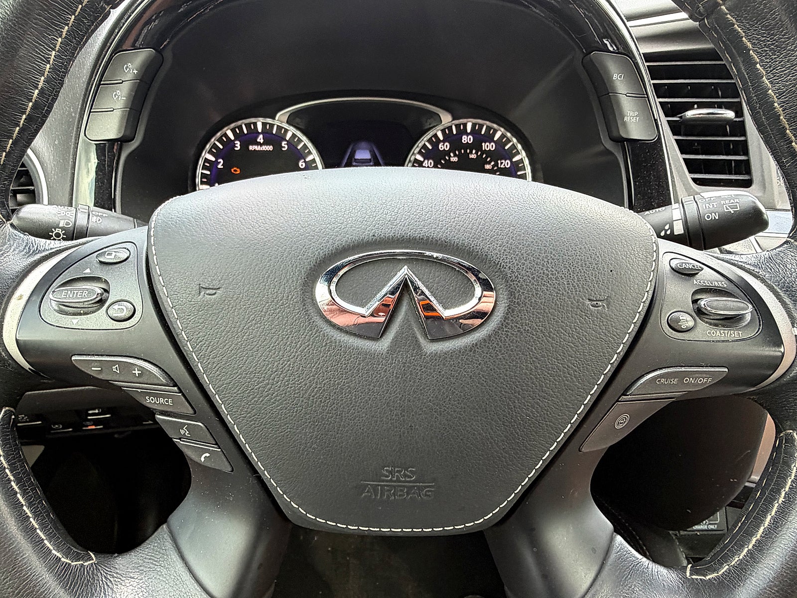 2019 INFINITI QX60 LUXE