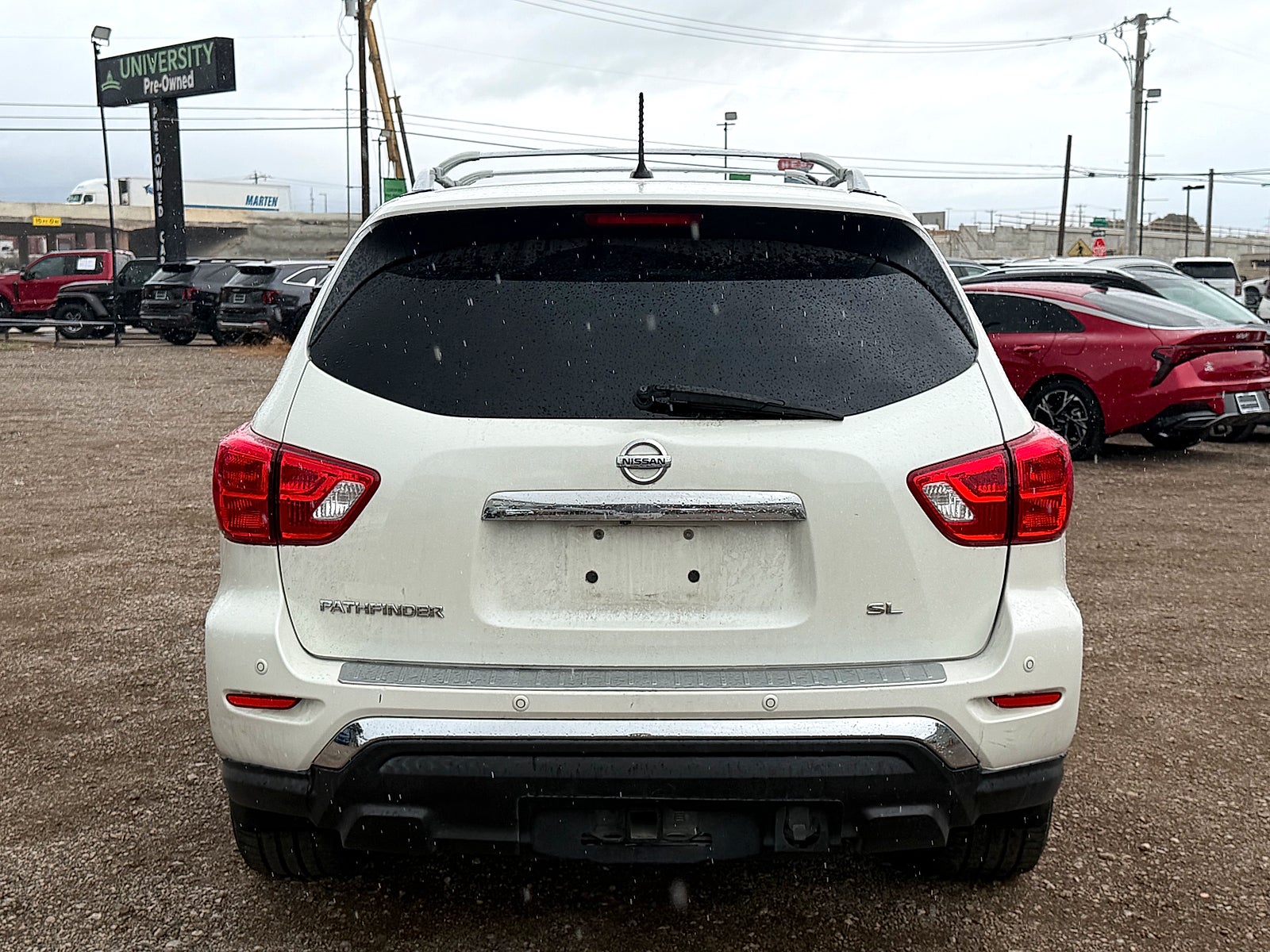 2018 Nissan Pathfinder SL
