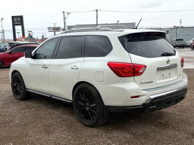 2018 Nissan Pathfinder SL