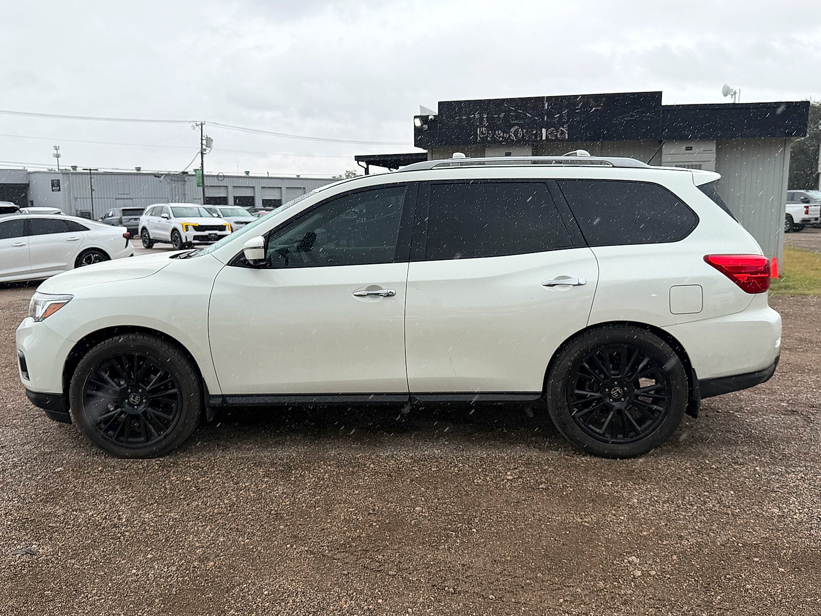 2018 Nissan Pathfinder SL