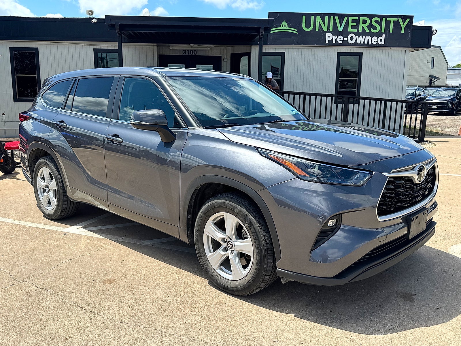 2023 Toyota Highlander L