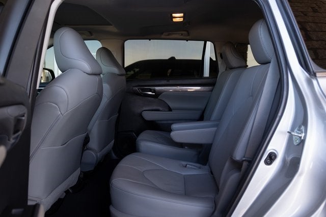 2023 Toyota Highlander Hybrid Limited