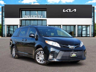 2018 Toyota Sienna LIMITED PREMIUM 7-PASSENGER
