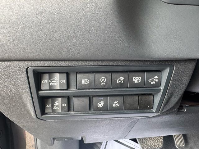 2022 Toyota Tundra Platinum