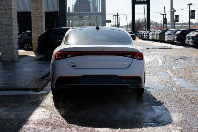 2022 Kia K5 EX