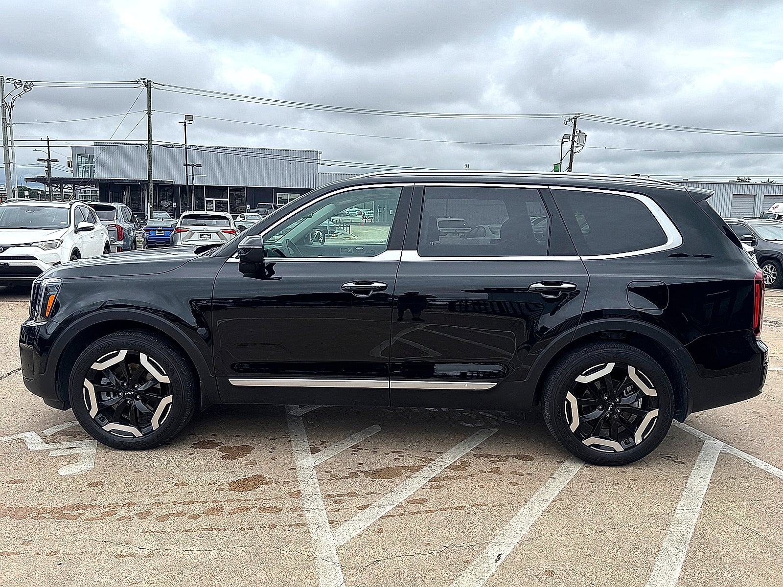 2025 Kia Telluride S