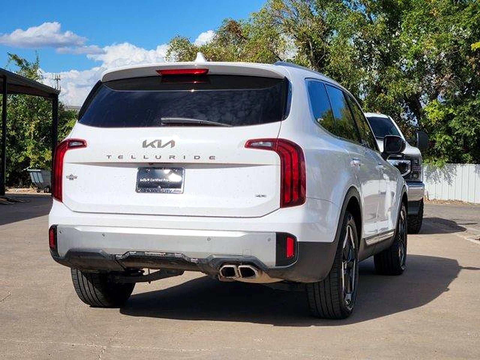 2024 Kia Telluride S