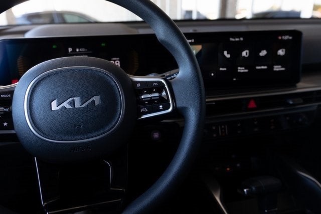 2025 Kia Sorento LX