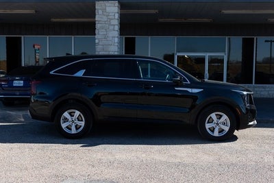 2025 Kia Sorento LX