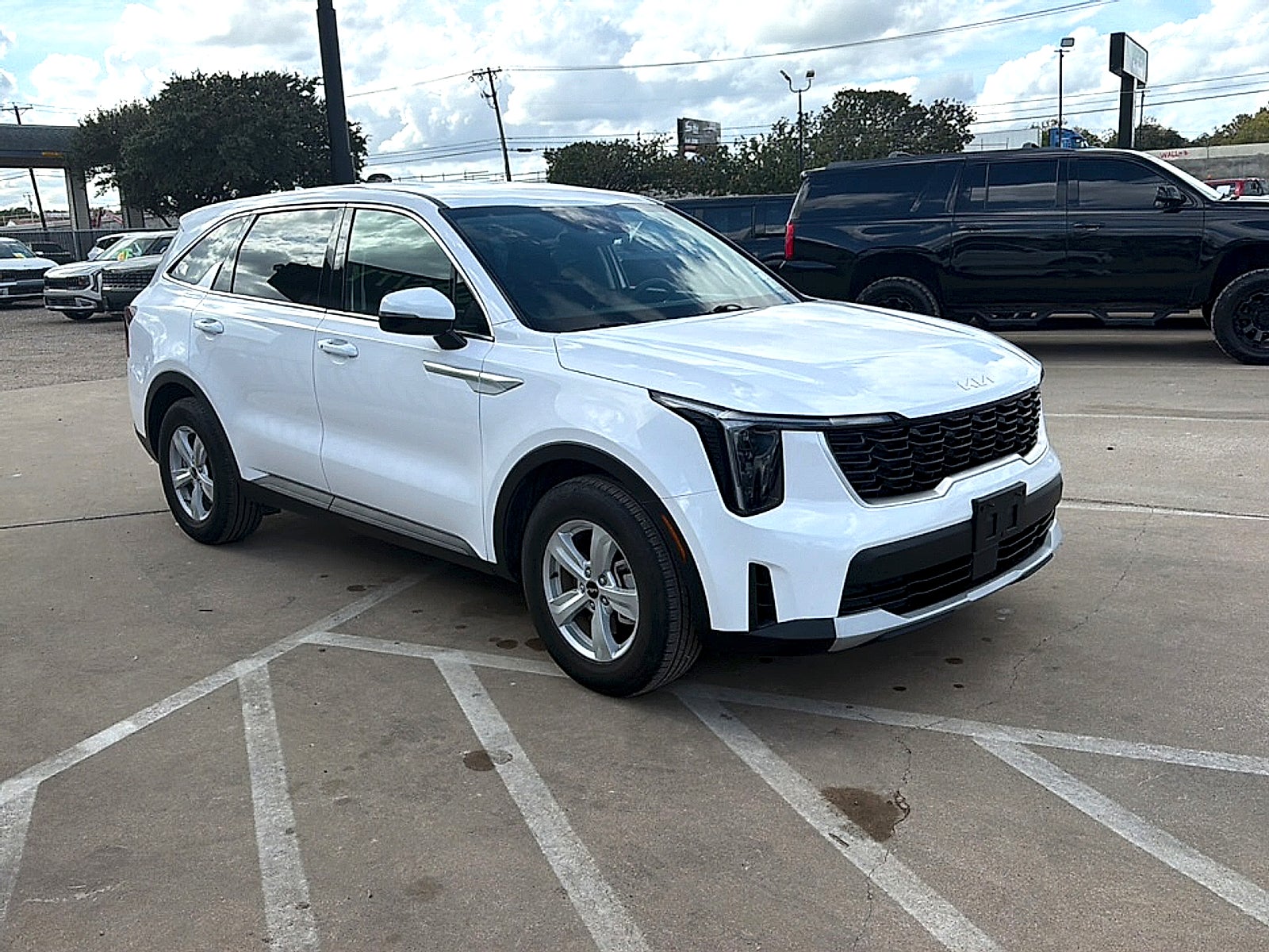 2024 Kia Sorento LX