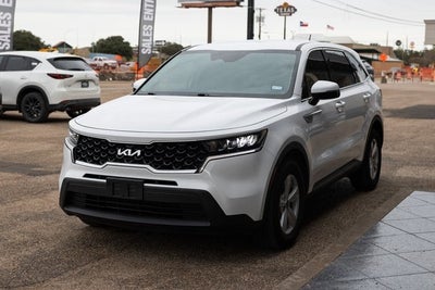 2022 Kia Sorento LX