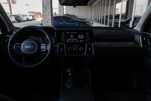2023 Kia Sorento LX