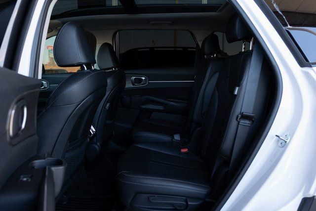 2024 Kia Sorento X-Line EX