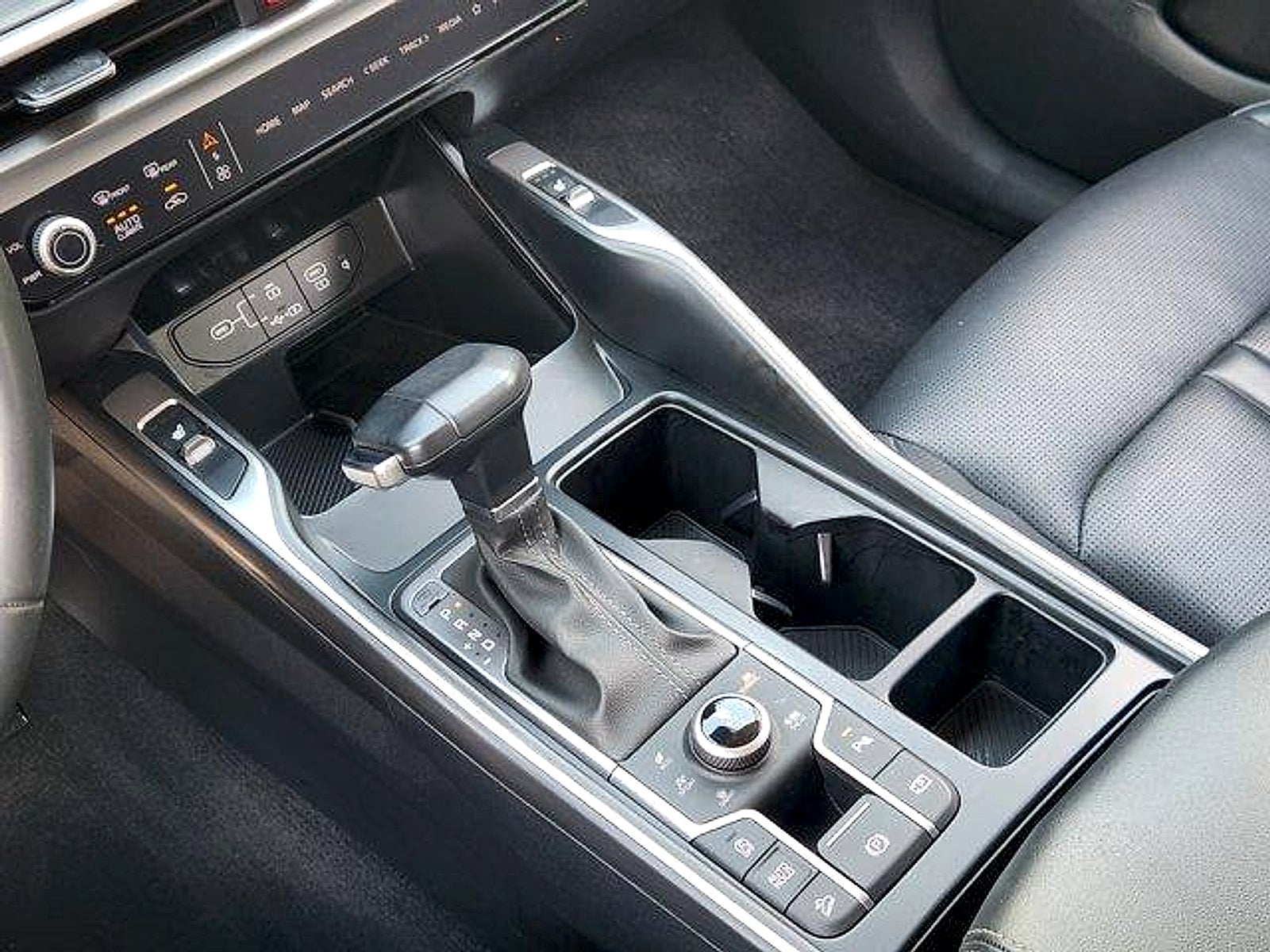 2024 Kia Sorento X-Line EX