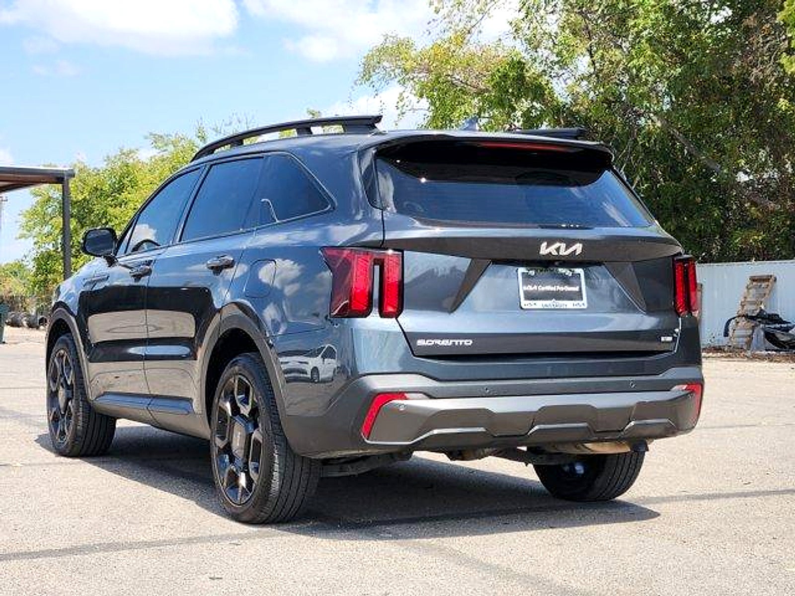 2024 Kia Sorento X-Line EX