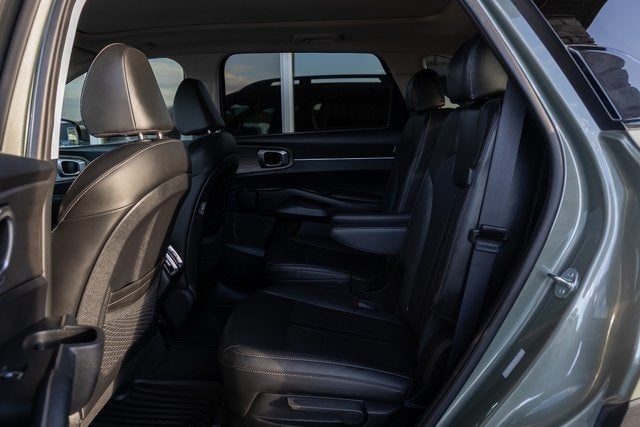 2025 Kia Sorento X-Line EX