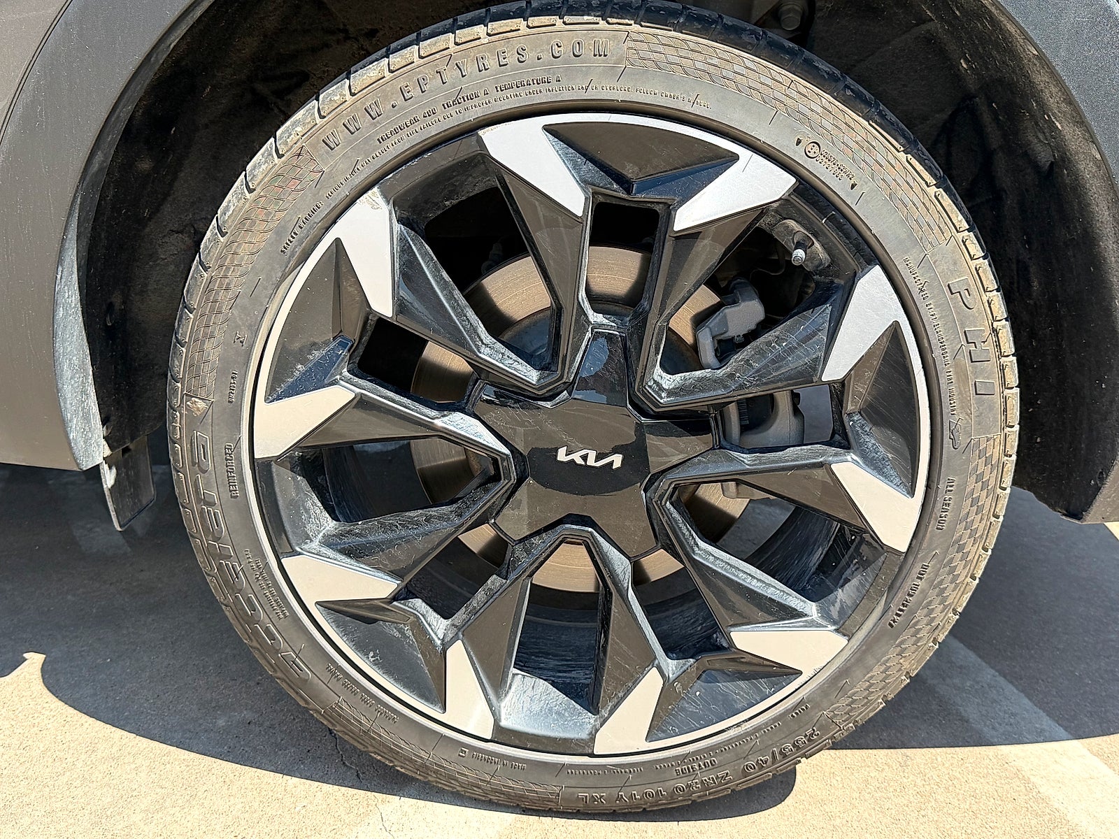 2024 Kia Sorento SX
