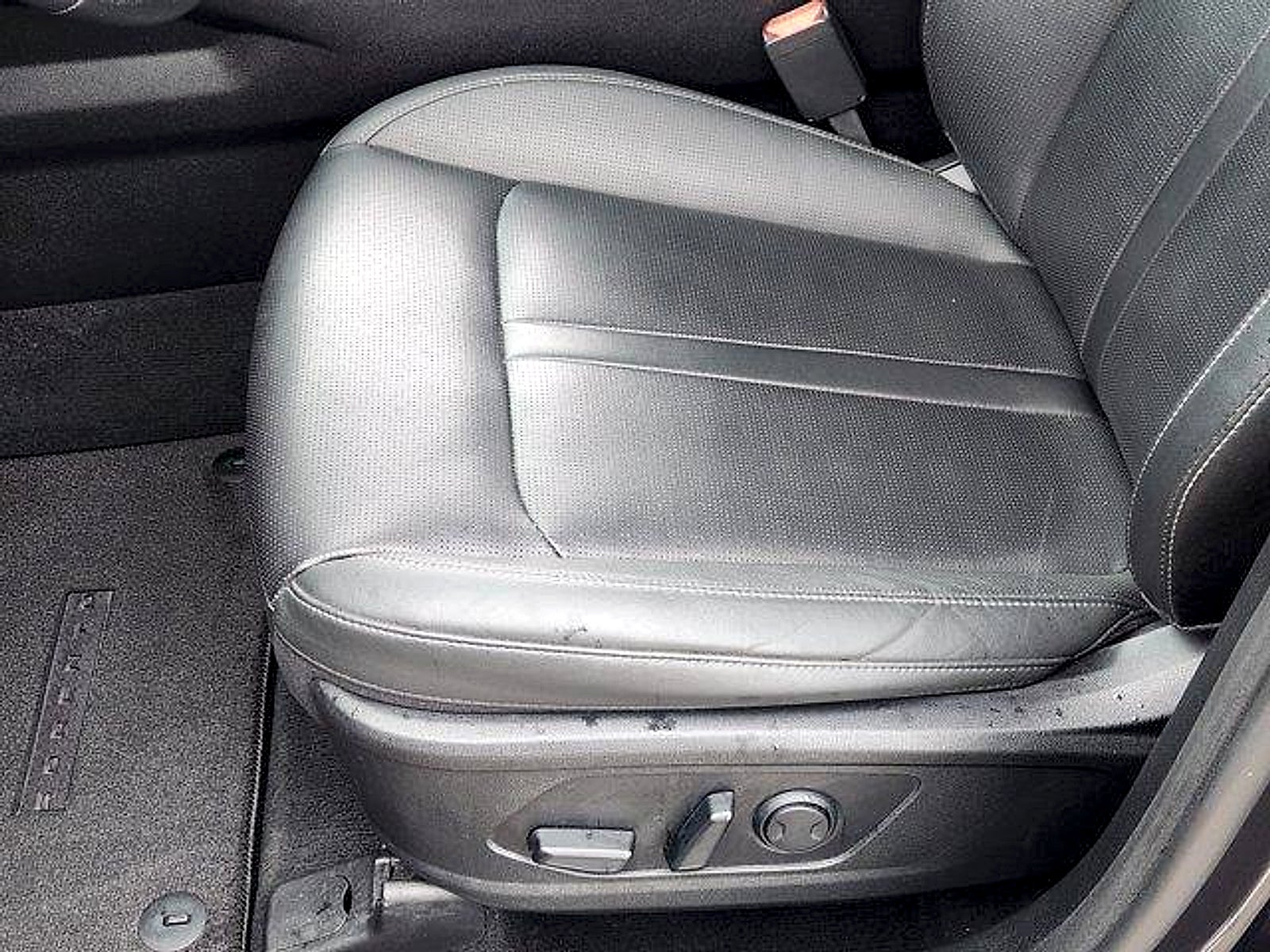 2024 Kia Sorento SX