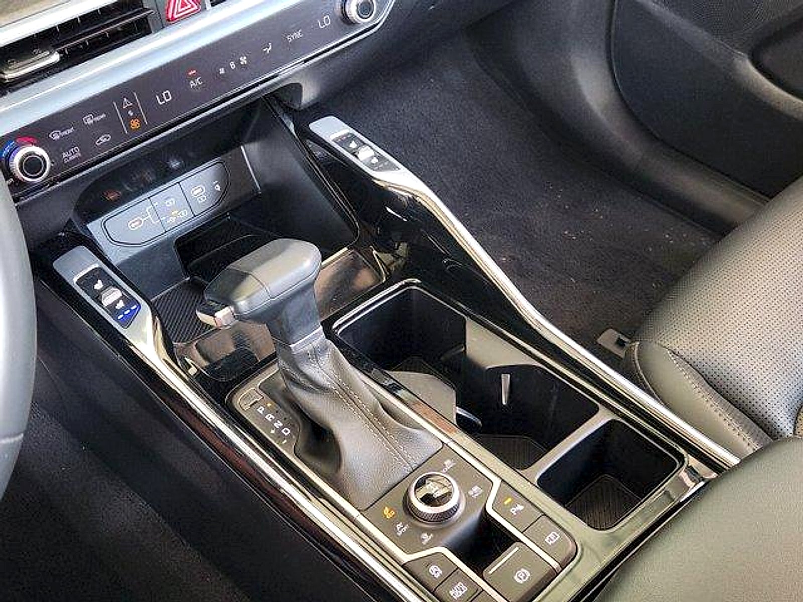 2025 Kia Sorento X-Line SX