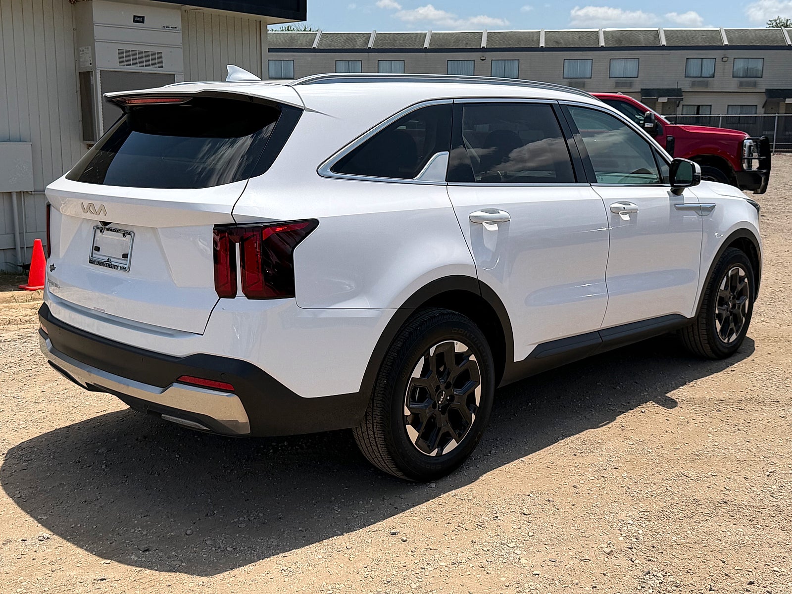 2025 Kia Sorento S