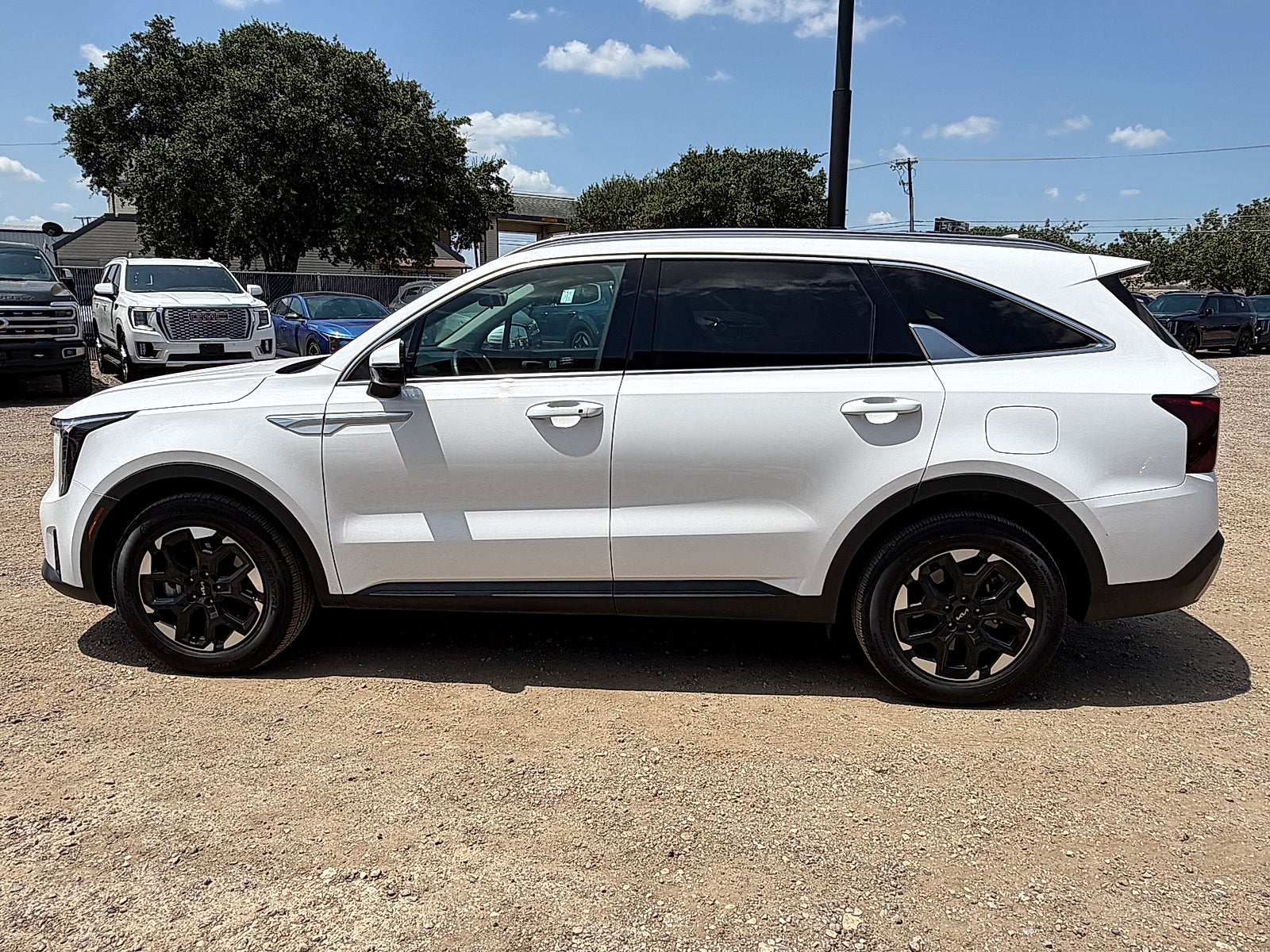 2025 Kia Sorento S