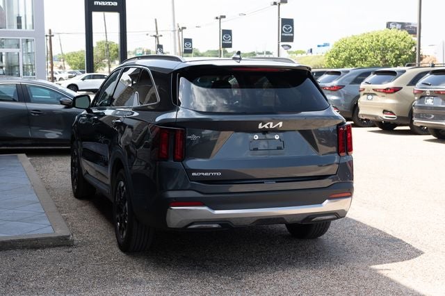 2024 Kia Sorento S