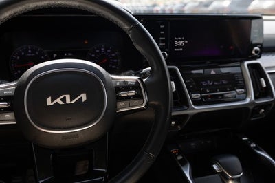 2023 Kia Sorento S