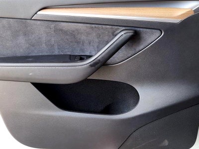 2023 Tesla Model Y LONG RANGE 4DR ALL-WHEEL DRIVE SPORT UTILITY