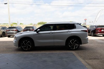 2024 Mitsubishi Outlander SEL