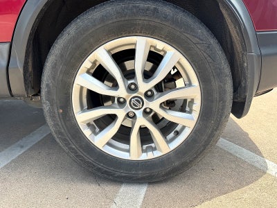 2020 Nissan Rogue Sport SV FWD Xtronic CVT