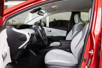 2021 Toyota Prius Prime LE