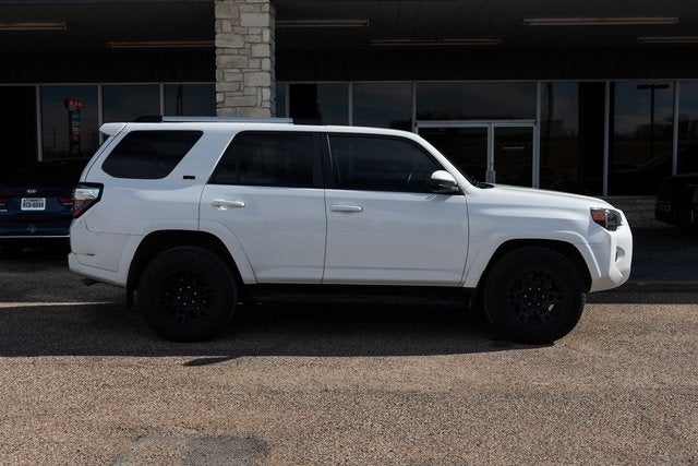 2022 Toyota 4Runner SR5
