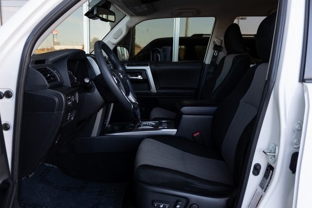 2022 Toyota 4Runner SR5