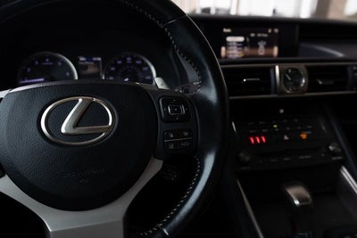 2020 Lexus IS 300